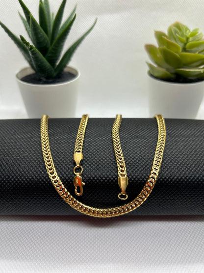 Cadena Escama Mujer – Oro Laminado 18K – NEBU JOYERÍA